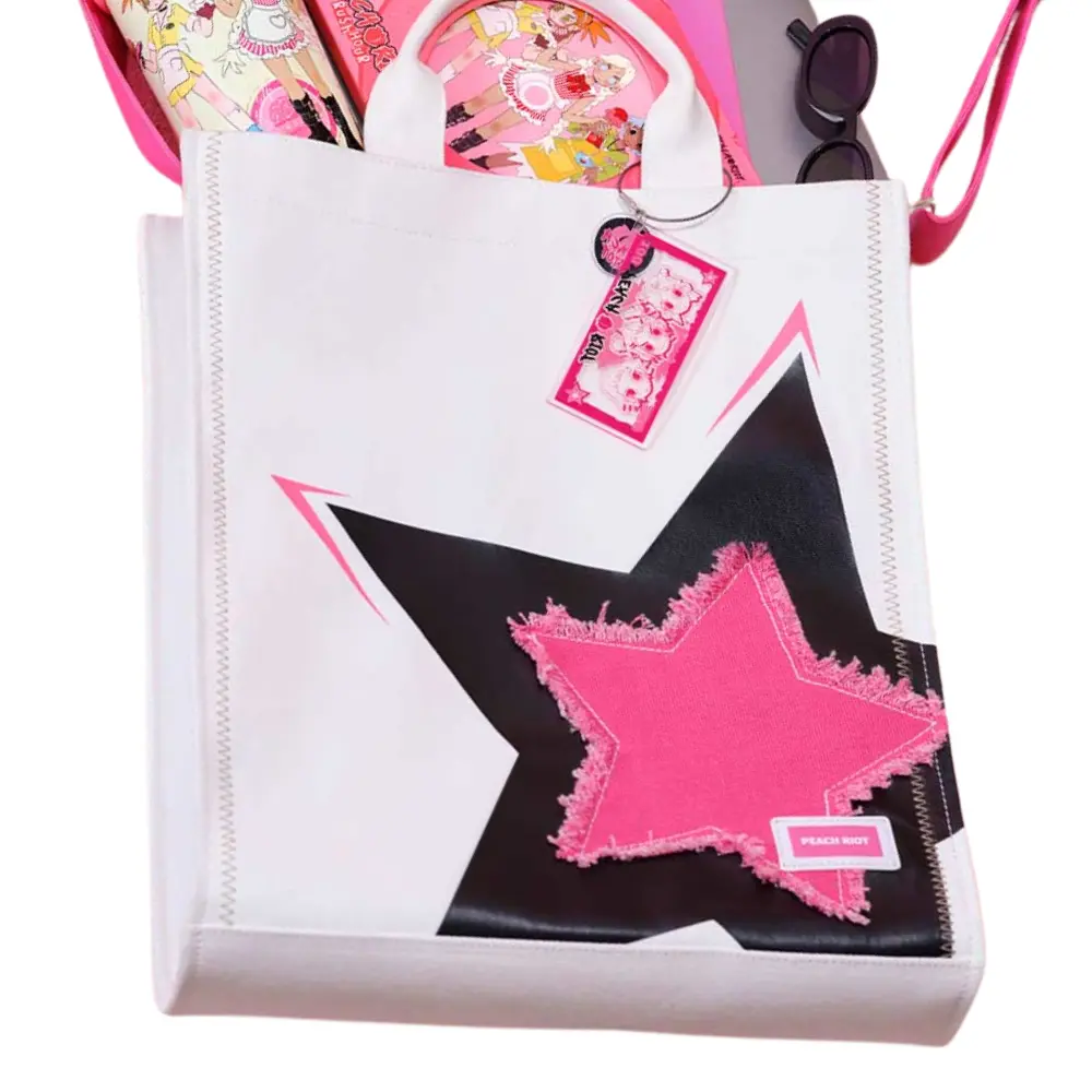 monlabubu_peach_riot_shoulder_bag_4.webp