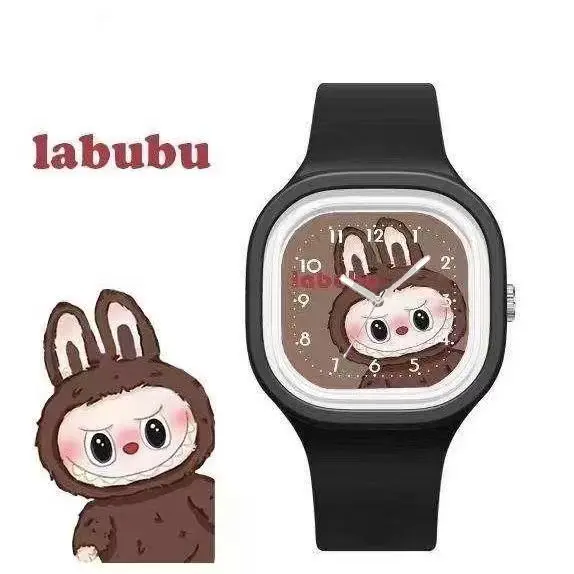 monlabubu_montre_quartz_style_labubu_noir2.webp